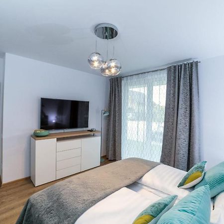 Apartament Luxury Miruna Lägenhet Rîşnov Exteriör bild